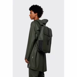 Rucksack Rains Backpack Green 13L Unisex -Regenstiefel Geschäft 12200 green men 1