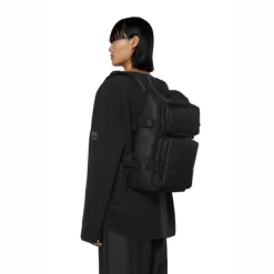 Rucksack Rains Trail Cargo Backpack Unisex Schwarz (45 X 26 X 12 Cm) 9 Rucksack Rains Trail Cargo Backpack Unisex Schwarz (45 X 26 X 12 Cm) -Regenstiefel Geschäft 13800 black women 1