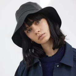 Regenhut Ilse Jacobsen Damen RAIN137 Black -Regenstiefel Geschäft 2 AW22 IMAGEPHOTO C 001 1024x1024